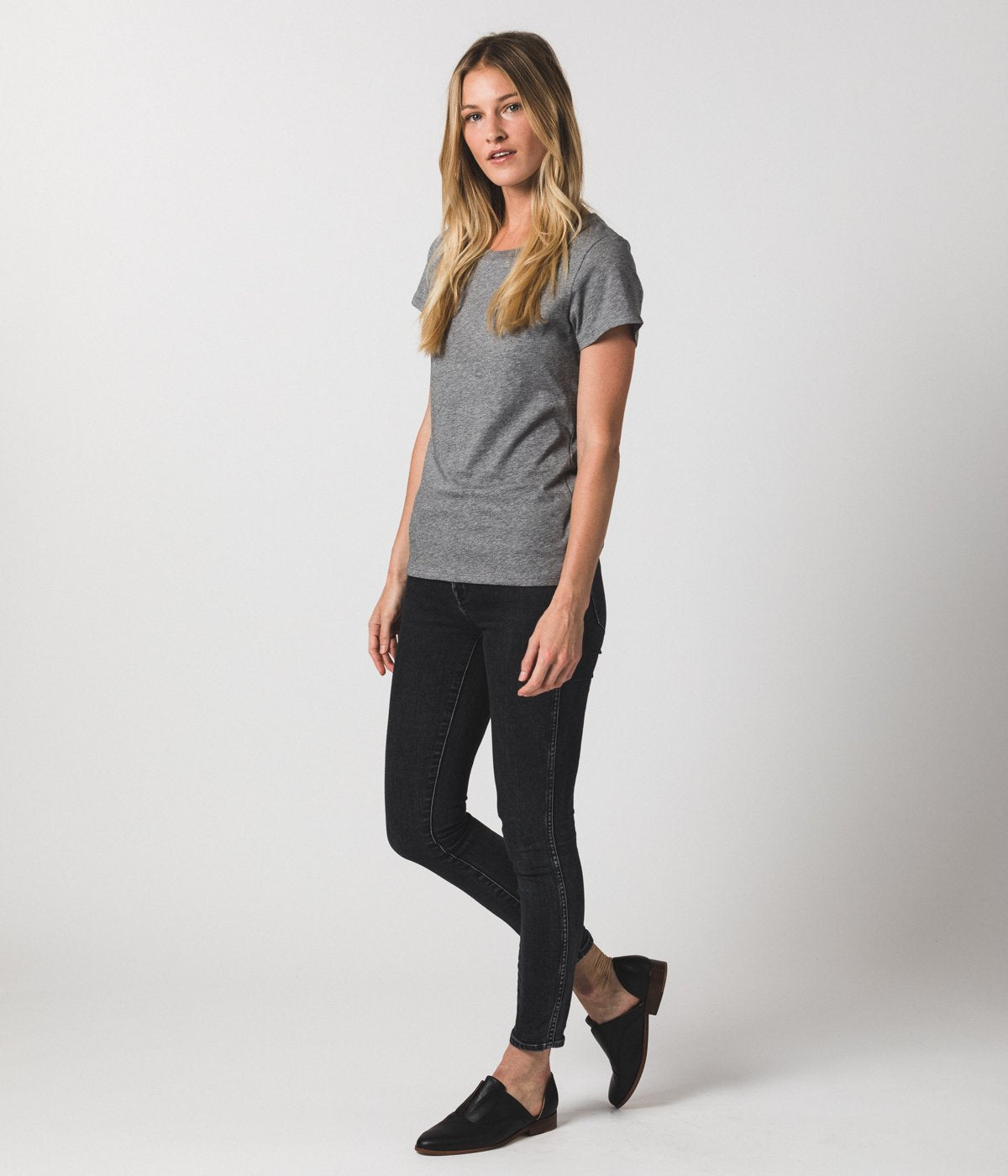 Women's Fitted Crew