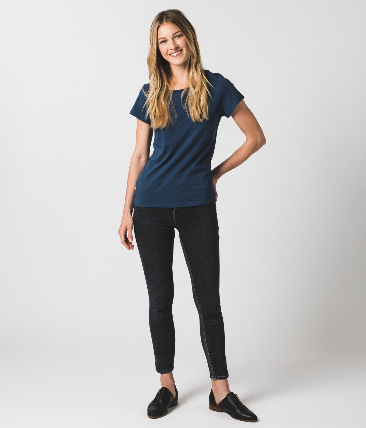 Women's Fitted Crew