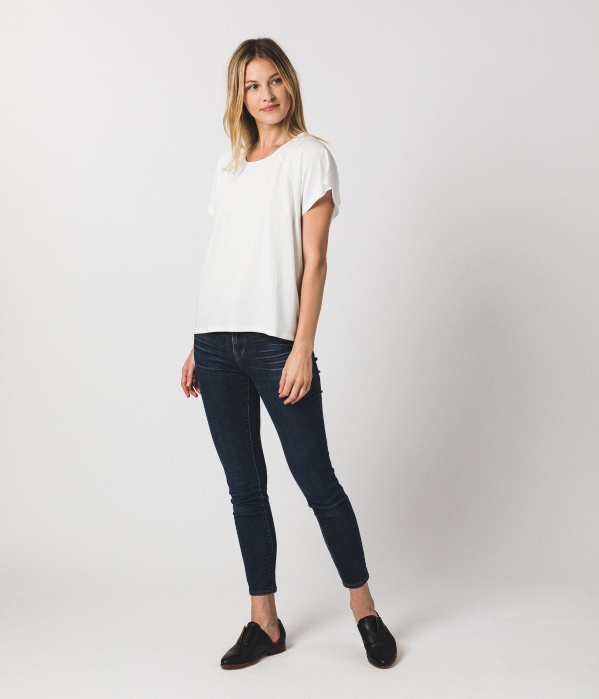 Women's Raglan Crew