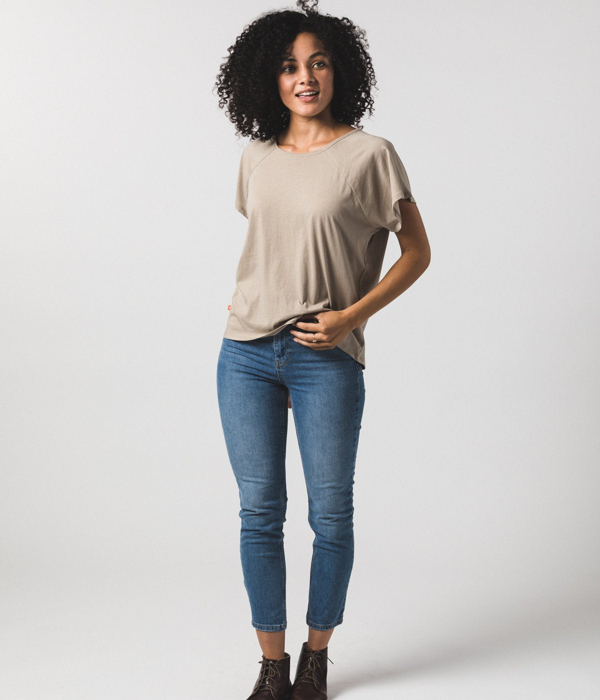 Women's Raglan Crew