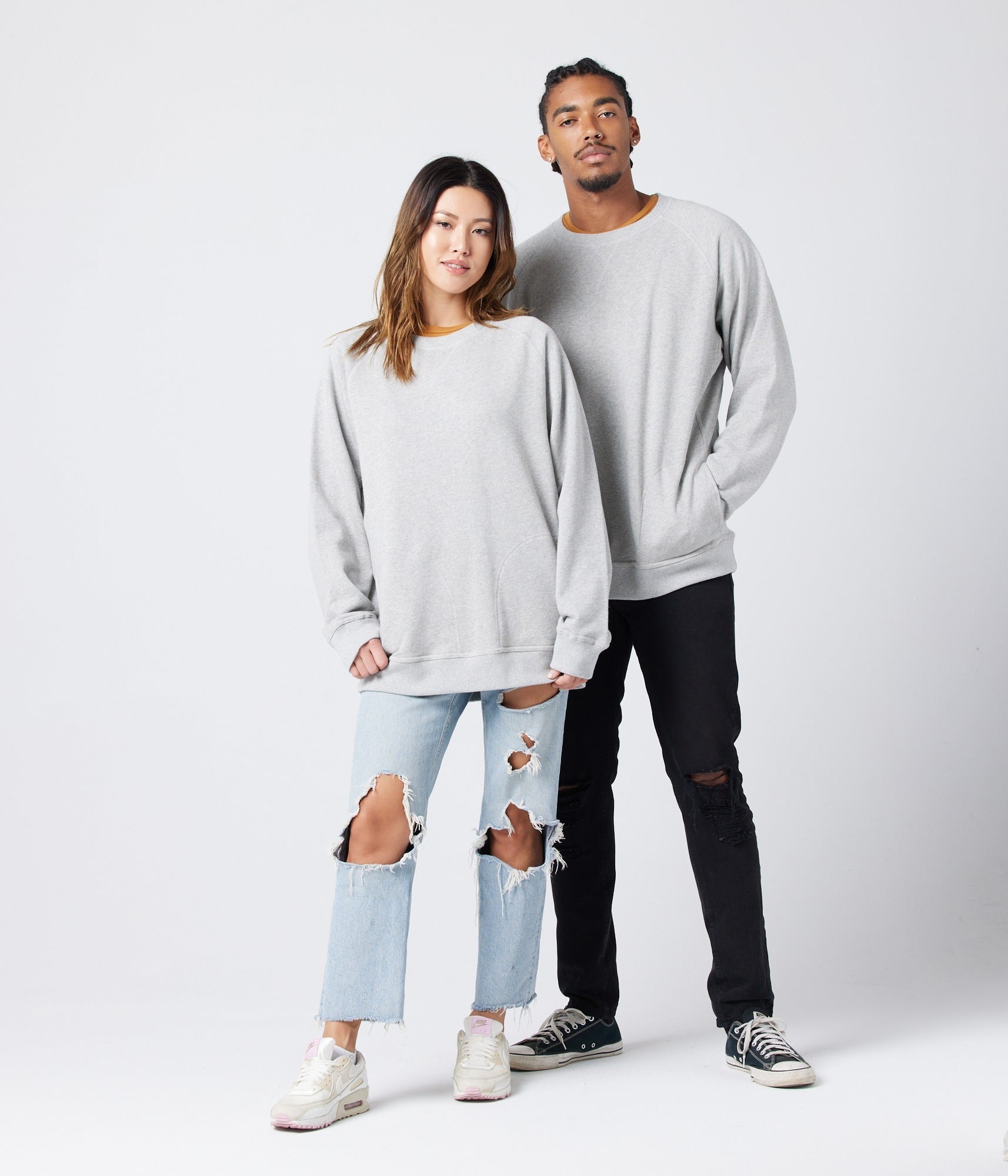 Unisex Pocket Crewneck Sweatshirt